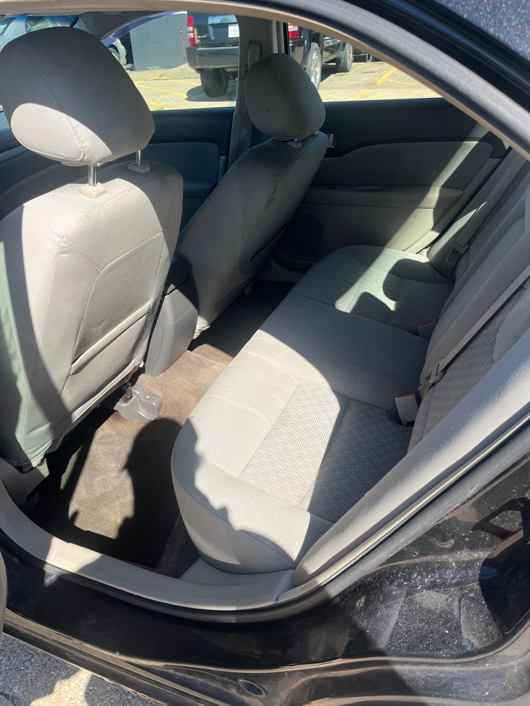 2011 Ford Fusion #13