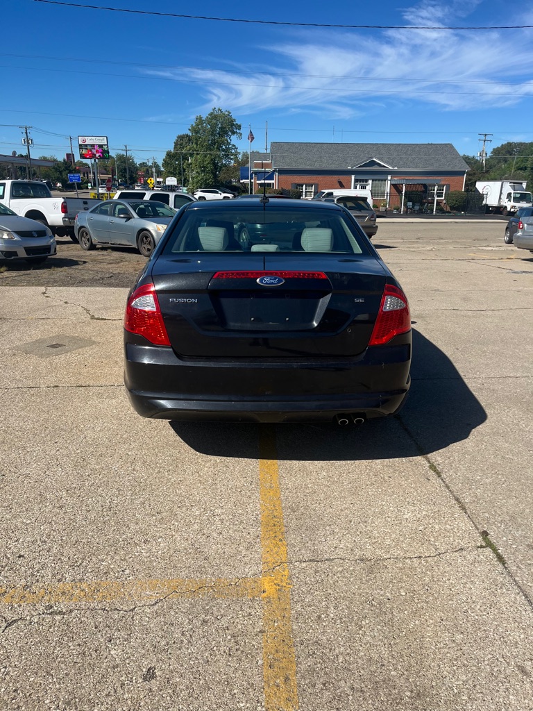 2011 Ford Fusion #5