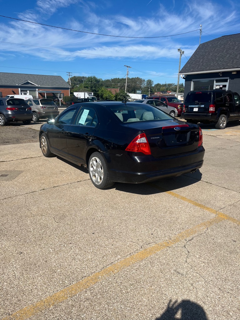 2011 Ford Fusion #6