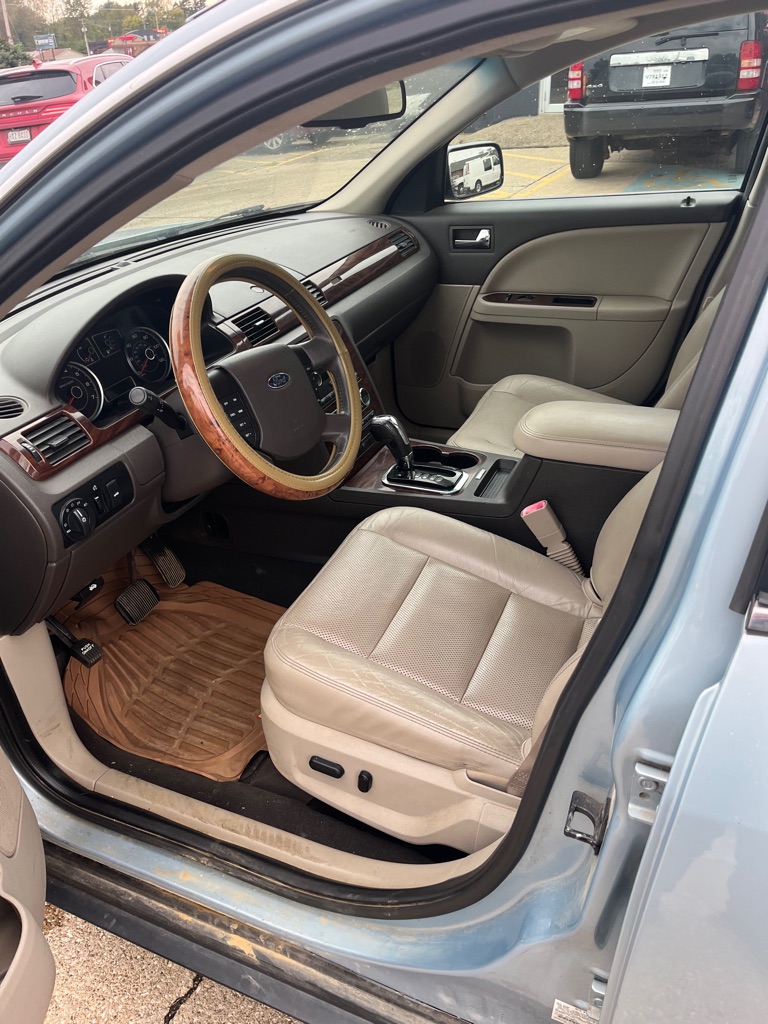 2009 Ford Taurus #14