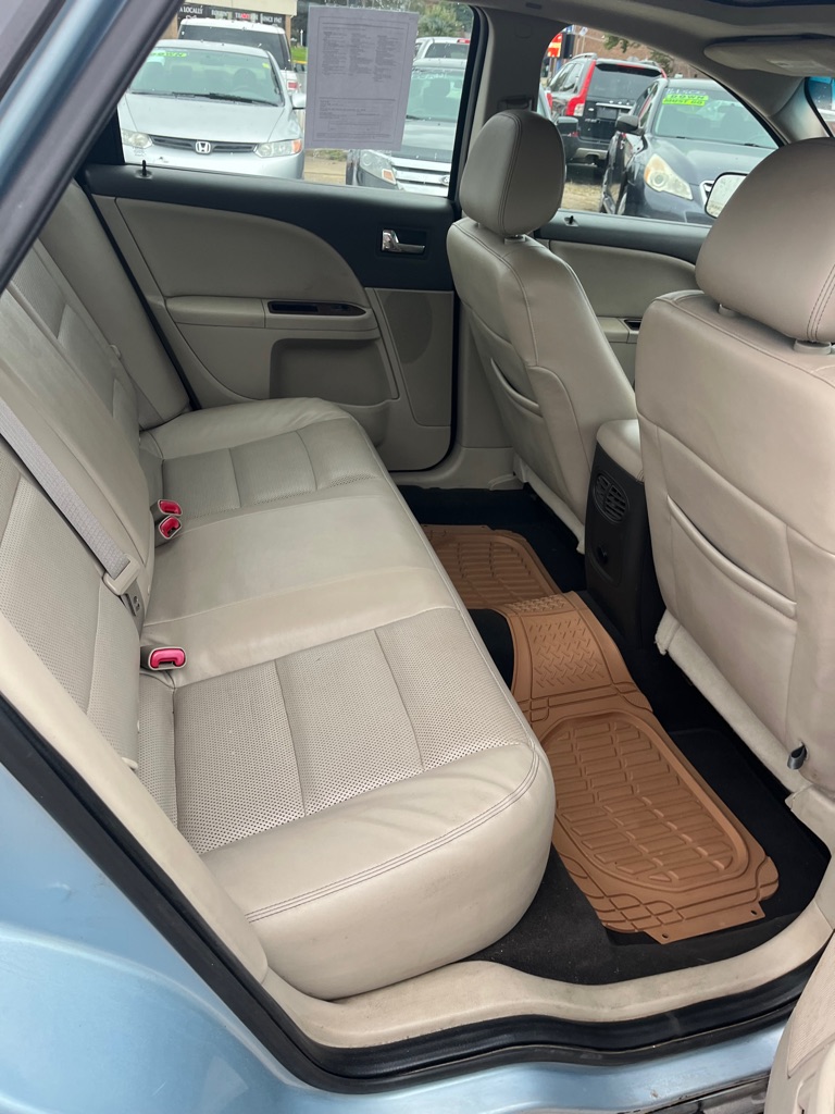 2009 Ford Taurus #11