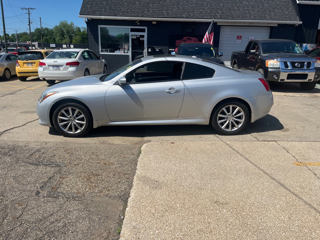 2013 INFINITI G37 #7