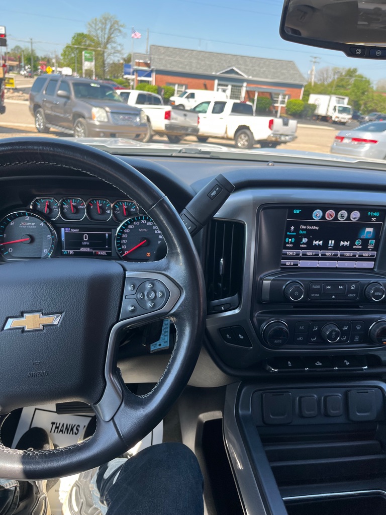 2018 Chevrolet Silverado 1500 #14