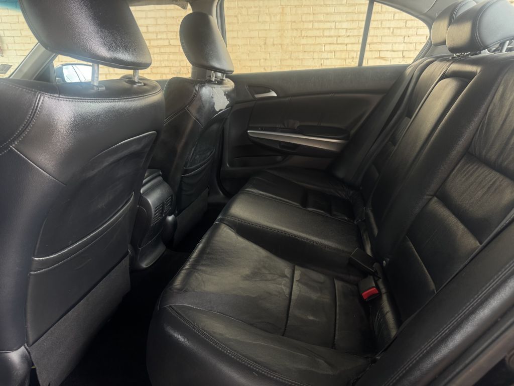 Photo 13 of this HONDA ACCORD