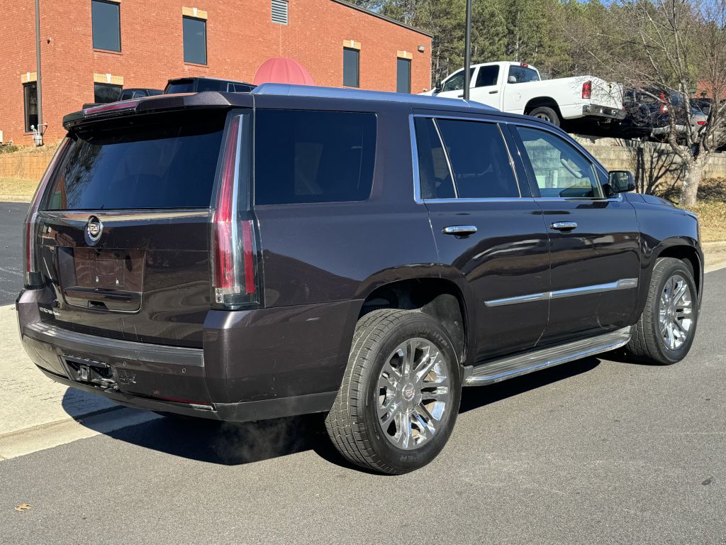 Photo 2 of this CADILLAC ESCALADE