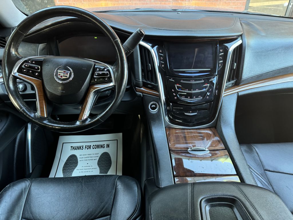 Photo 10 of this CADILLAC ESCALADE