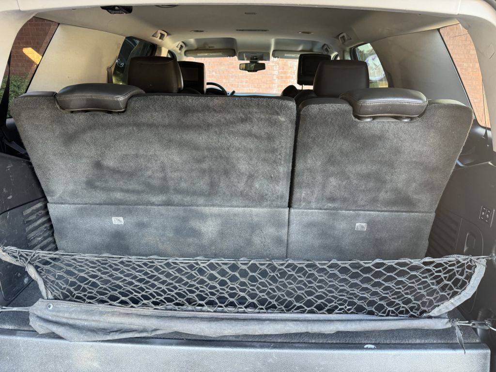 Photo 19 of this CADILLAC ESCALADE