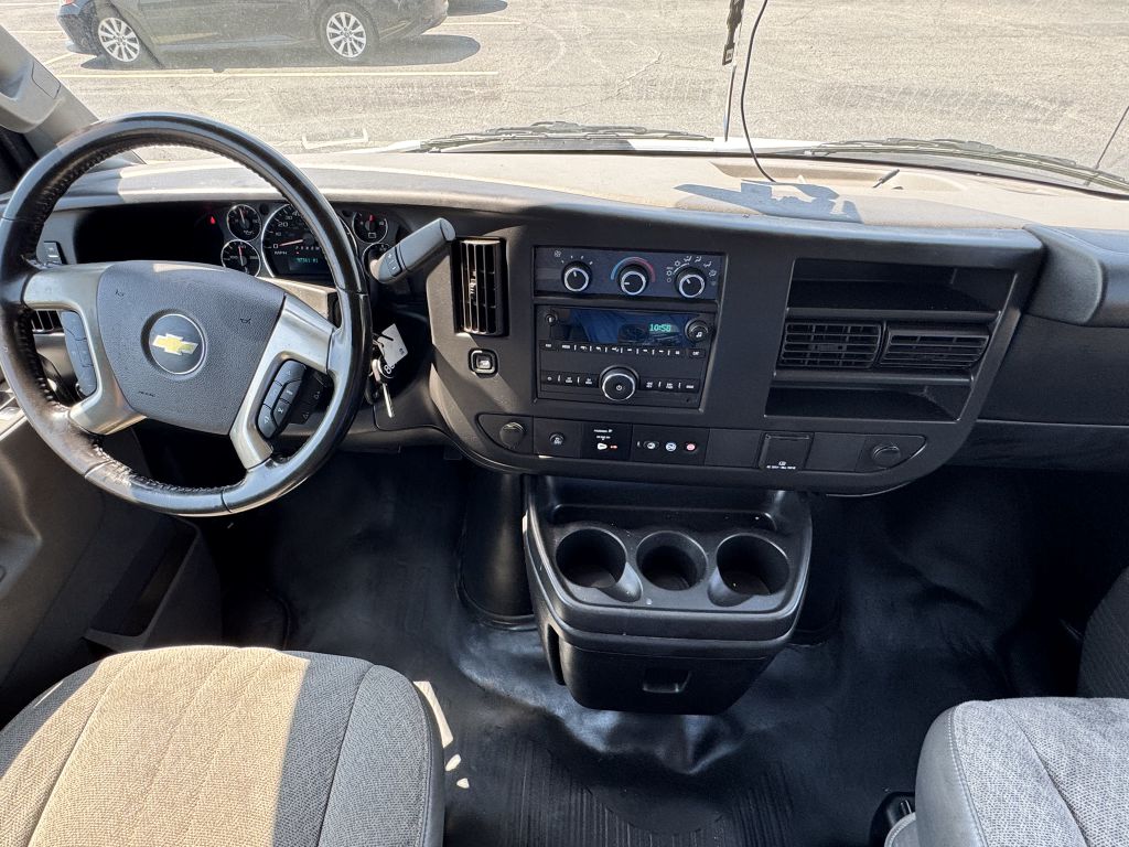 Photo 10 of this CHEVROLET EXPRESS G2500