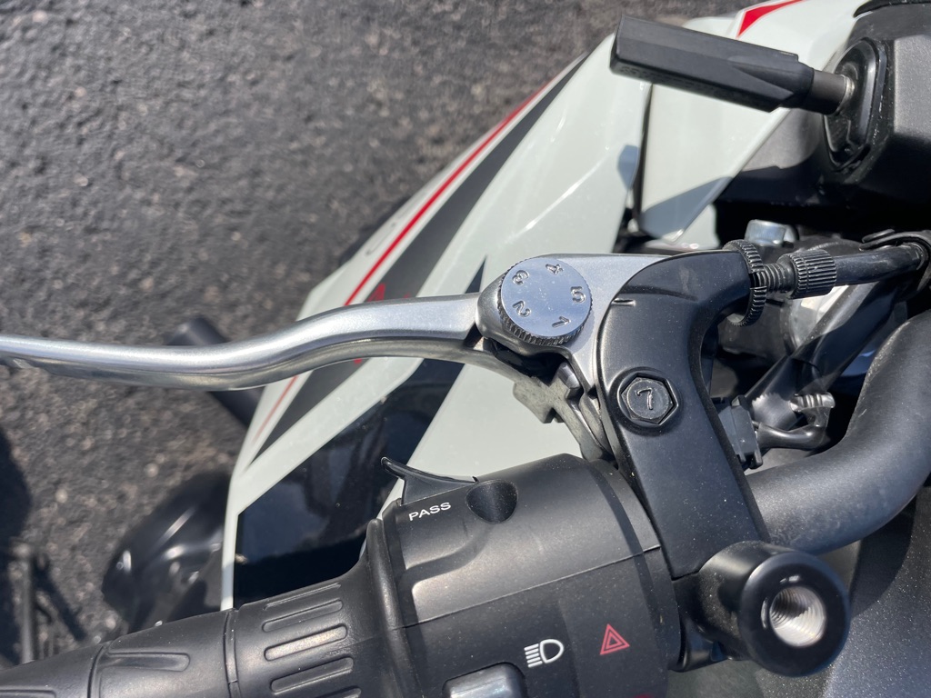 Photo 11 of this KAWASAKI Z650 (ABS)