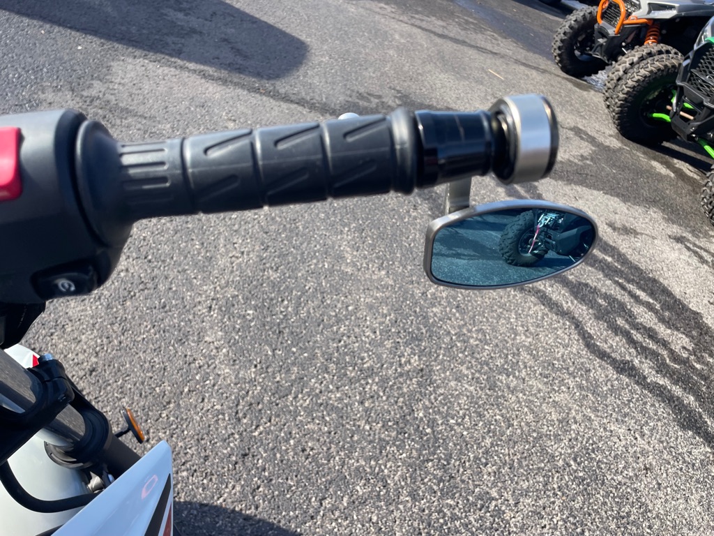 Photo 10 of this KAWASAKI Z650 (ABS)