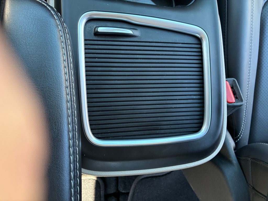 Photo 20 of this CHRYSLER PACIFICA