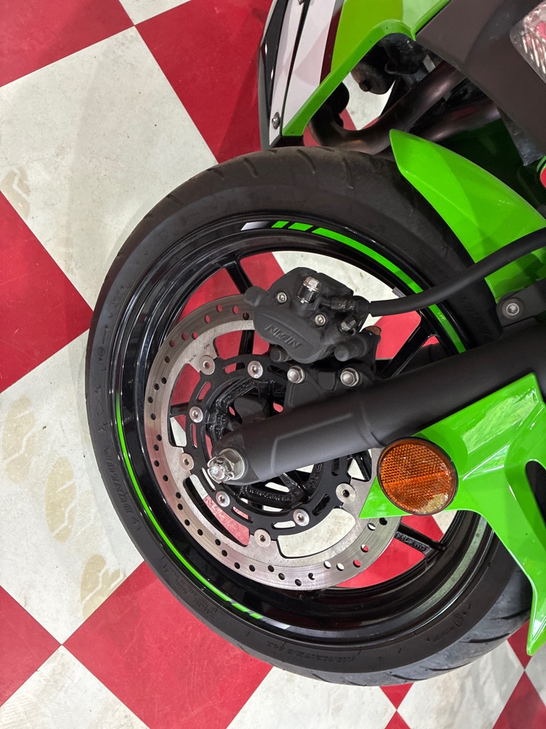 Photo 10 of this KAWASAKI EX500HFAL NINJA