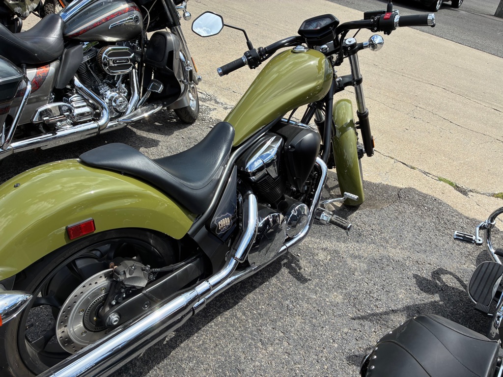 Photo 6 of this HONDA FURY