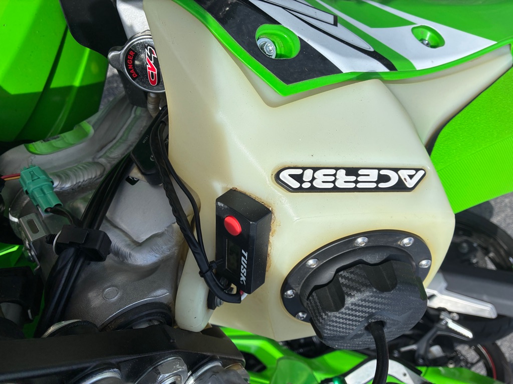 Photo 5 of this KAWASAKI KX250X