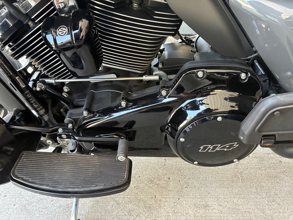 Photo 10 of this HARLEY DAVIDSON ULTRA LIMITED