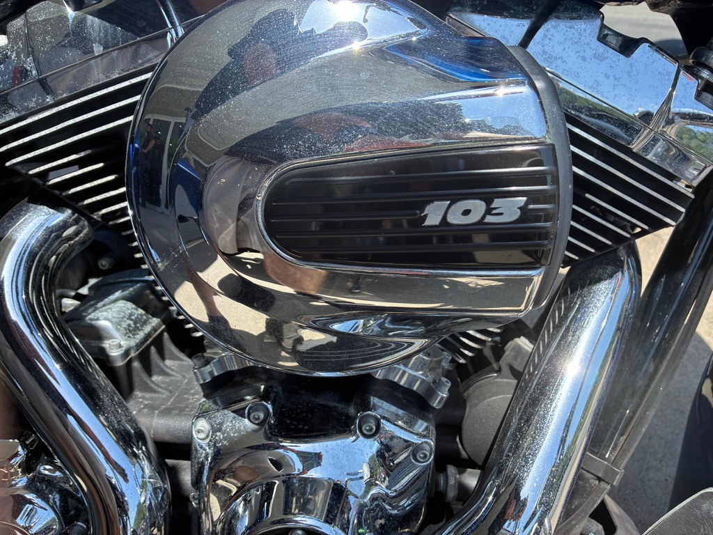 Photo 10 of this HARLEY DAVIDSON ROAD GLIDE