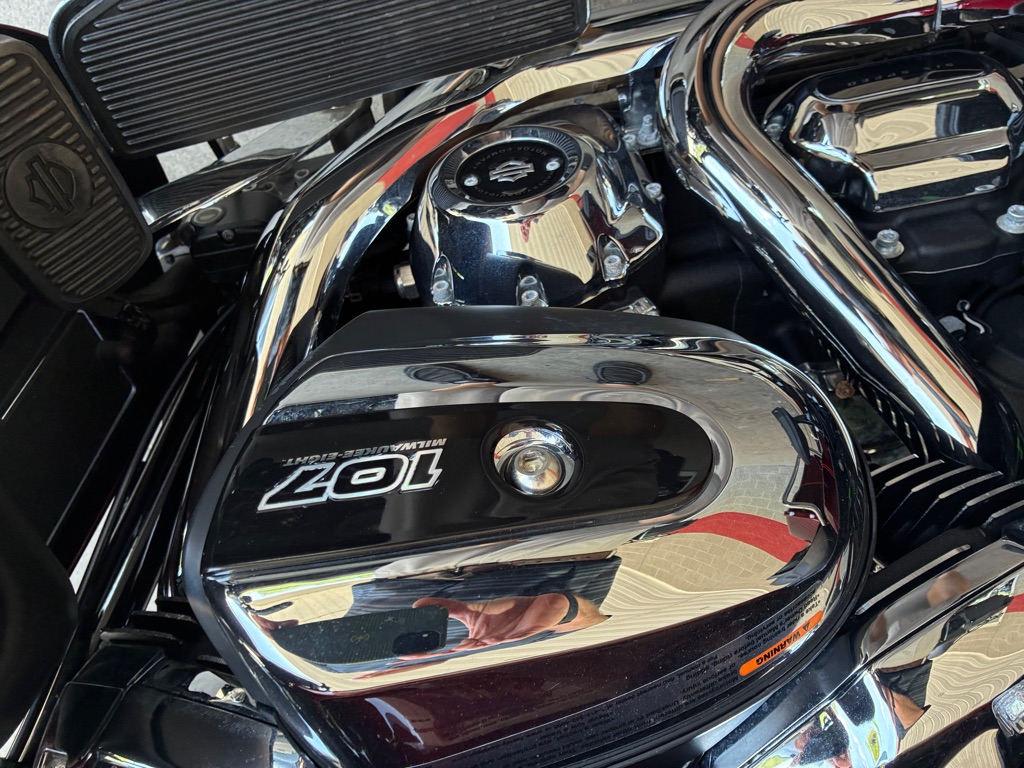 Photo 6 of this HARLEY DAVIDSON ROAD GLIDE