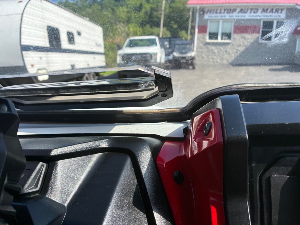 Photo 18 of this HONDA TALON 4 1000X