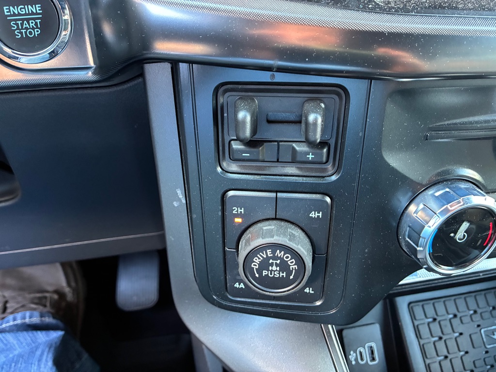 Photo 49 of this FORD F150