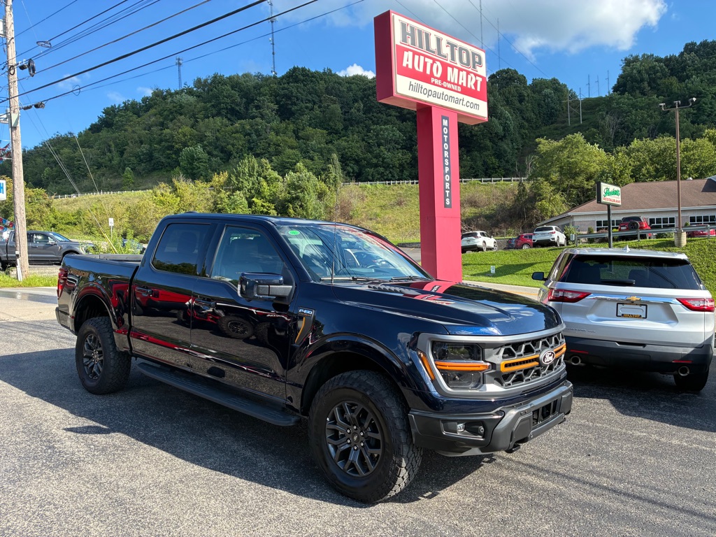 Photo 2 of this FORD F150