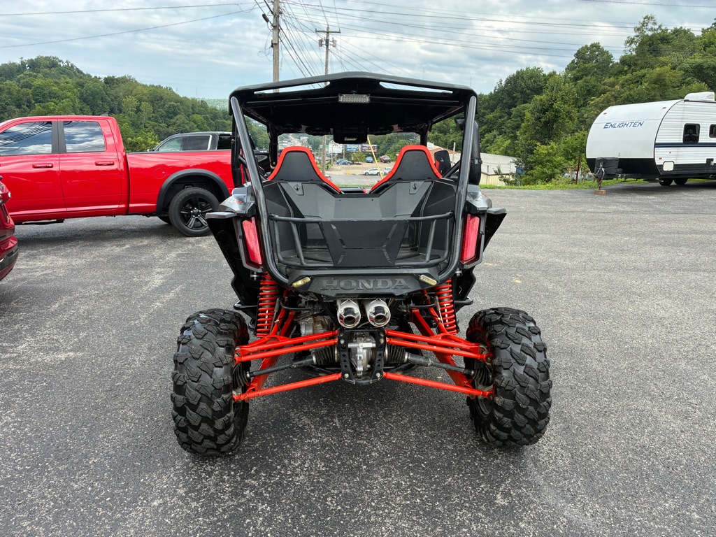 Photo 4 of this HONDA TALON SXS1000R