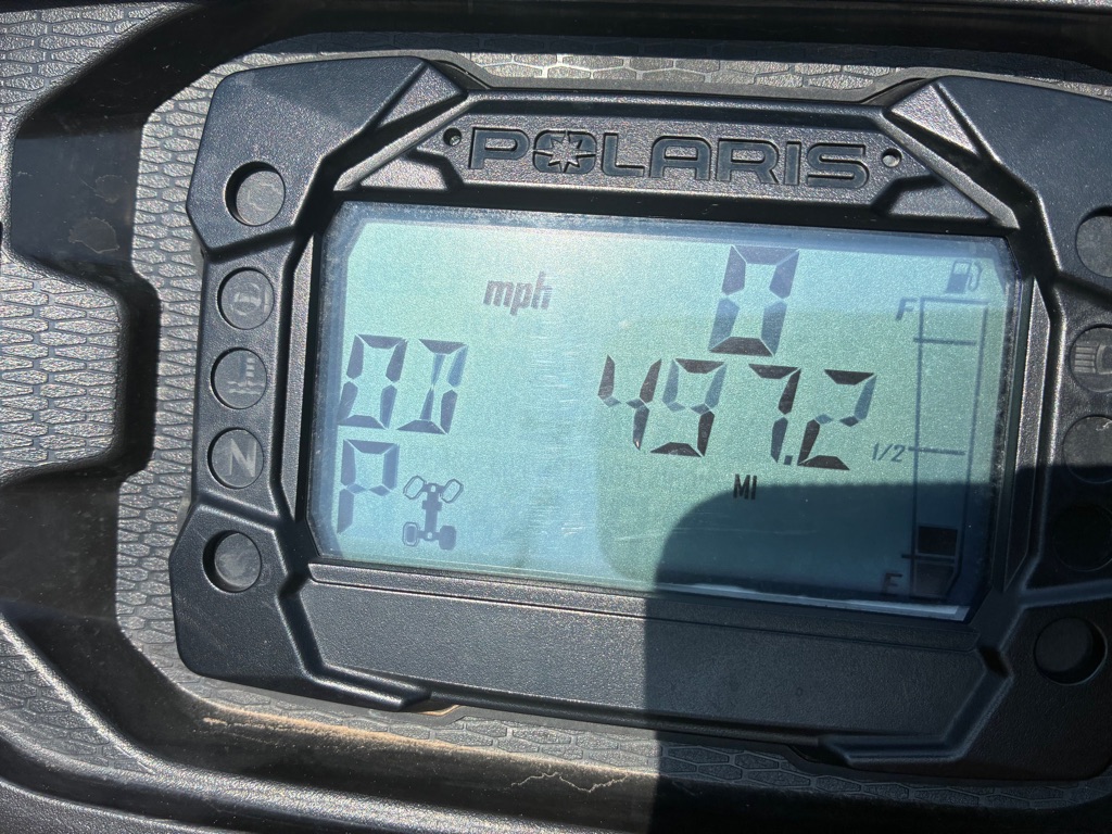 Photo 9 of this POLARIS SPORTSMAN