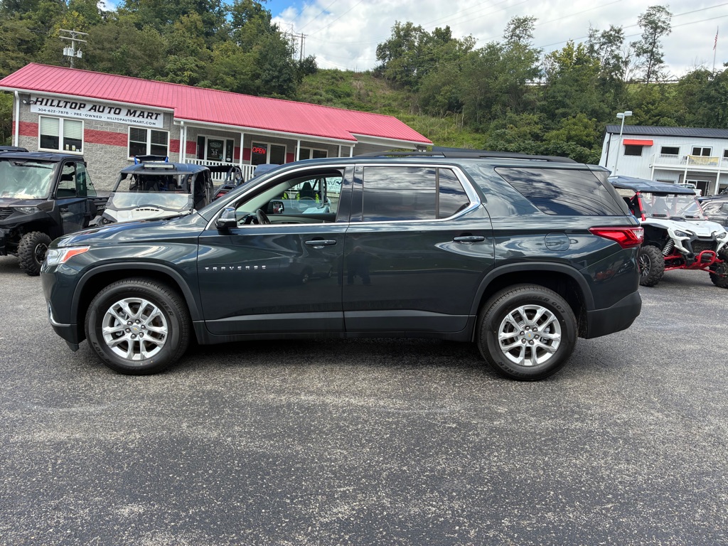 Photo 3 of this CHEVROLET TRAVERSE