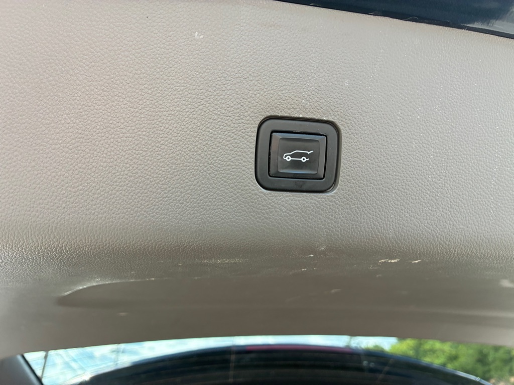 Photo 41 of this CHEVROLET TRAVERSE