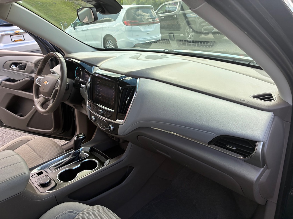 Photo 19 of this CHEVROLET TRAVERSE