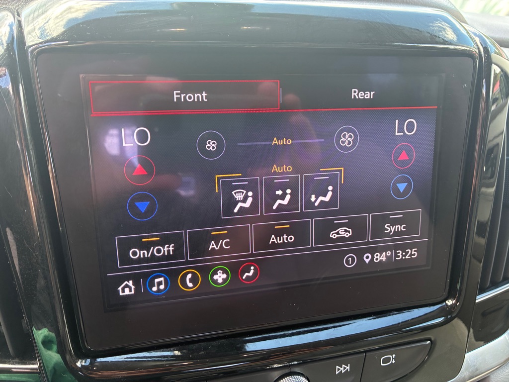 Photo 26 of this CHEVROLET TRAVERSE