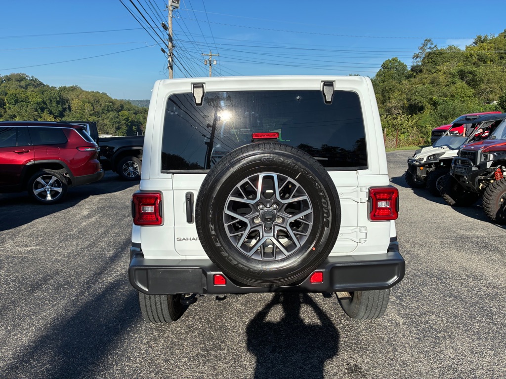 Photo 4 of this JEEP WRANGLER