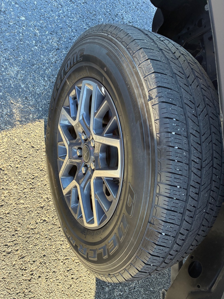 Photo 35 of this JEEP WRANGLER