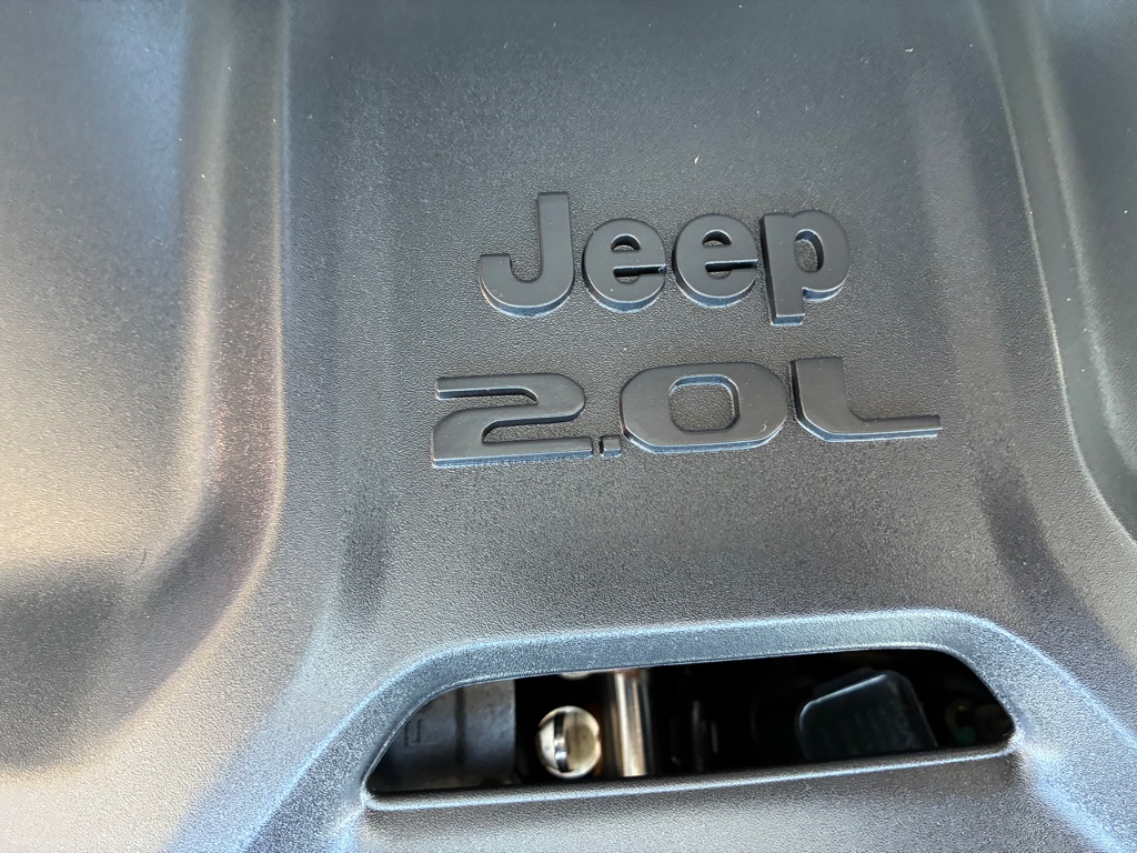 Photo 34 of this JEEP WRANGLER