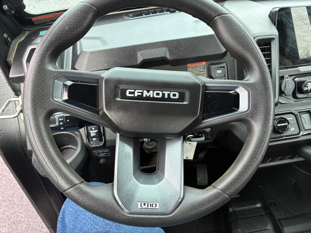Photo 21 of this CF MOTO UFORCE U10 PRO