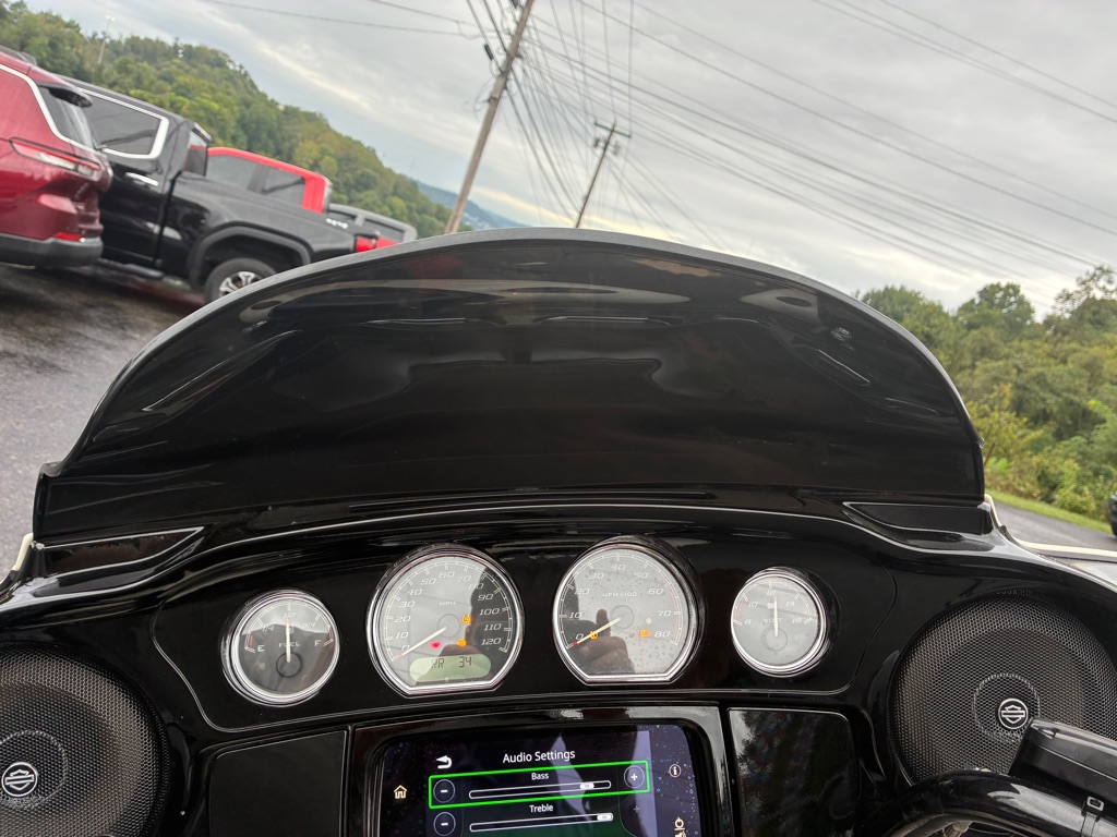 Photo 19 of this HARLEY DAVIDSON STREET GLIDE SP