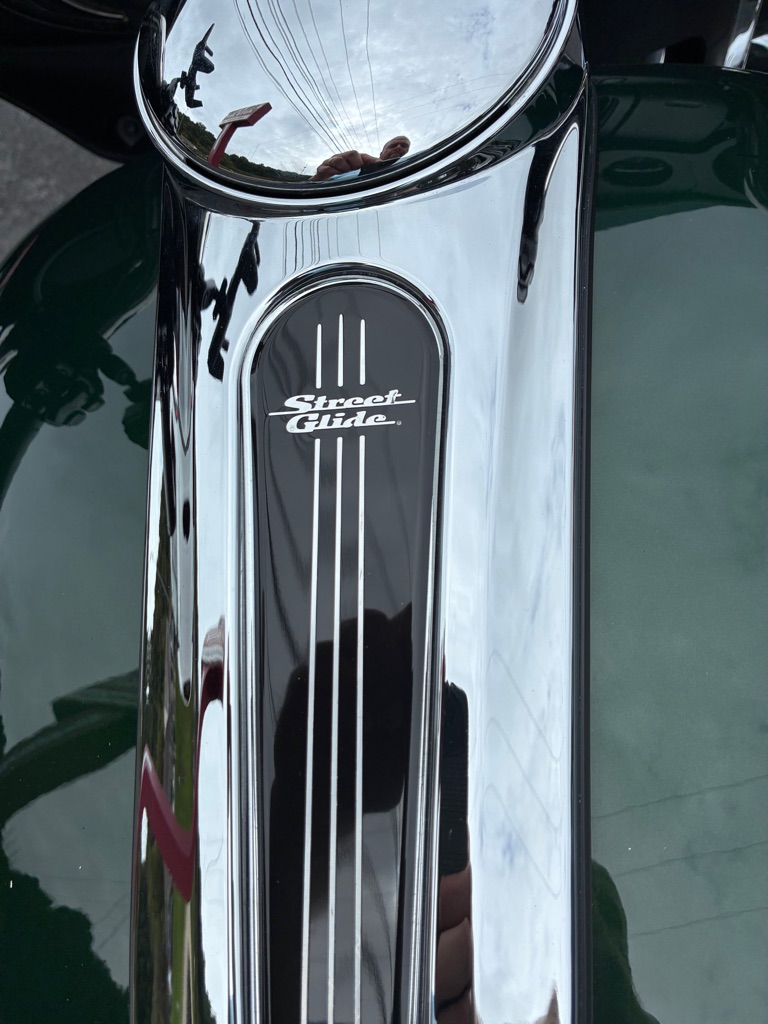 Photo 23 of this HARLEY DAVIDSON STREET GLIDE