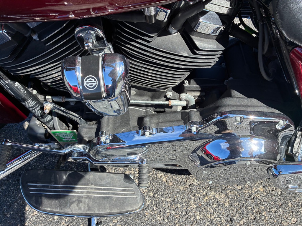 Photo 7 of this HARLEY DAVIDSON STREET GLIDE SP