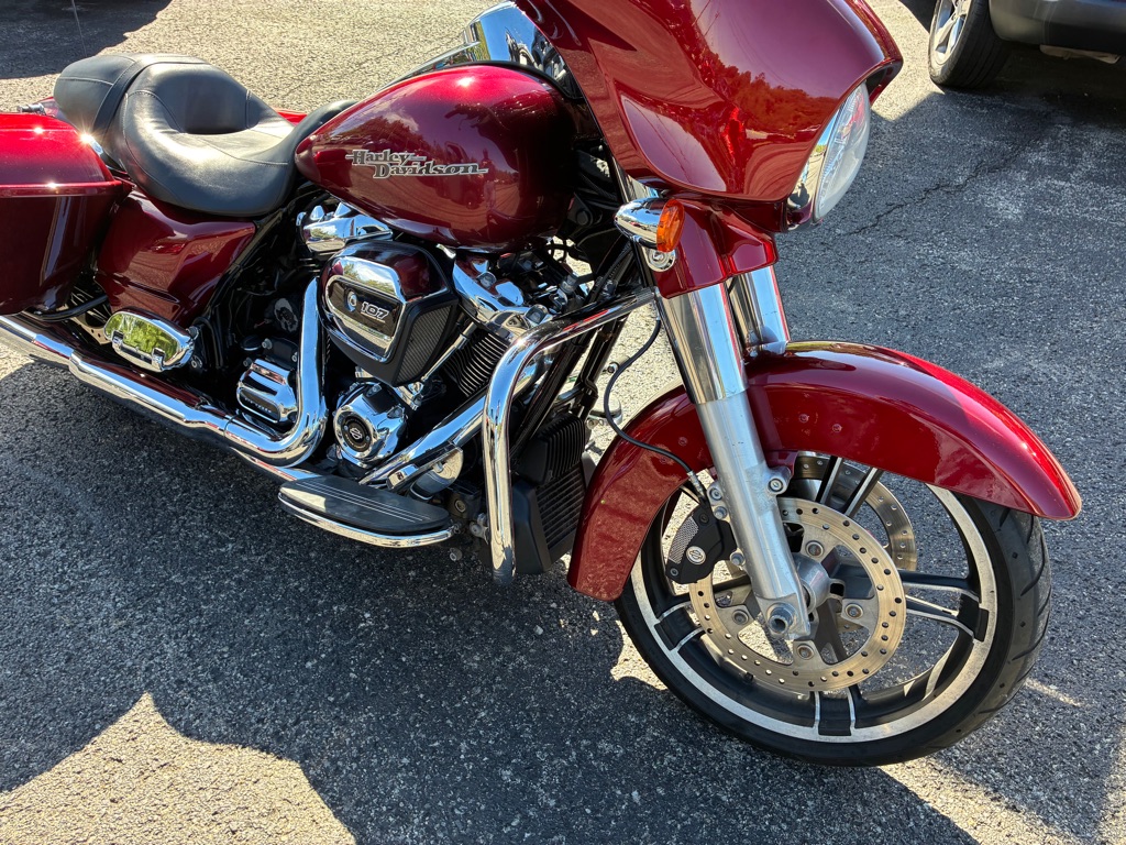 Photo 9 of this HARLEY DAVIDSON STREET GLIDE SP