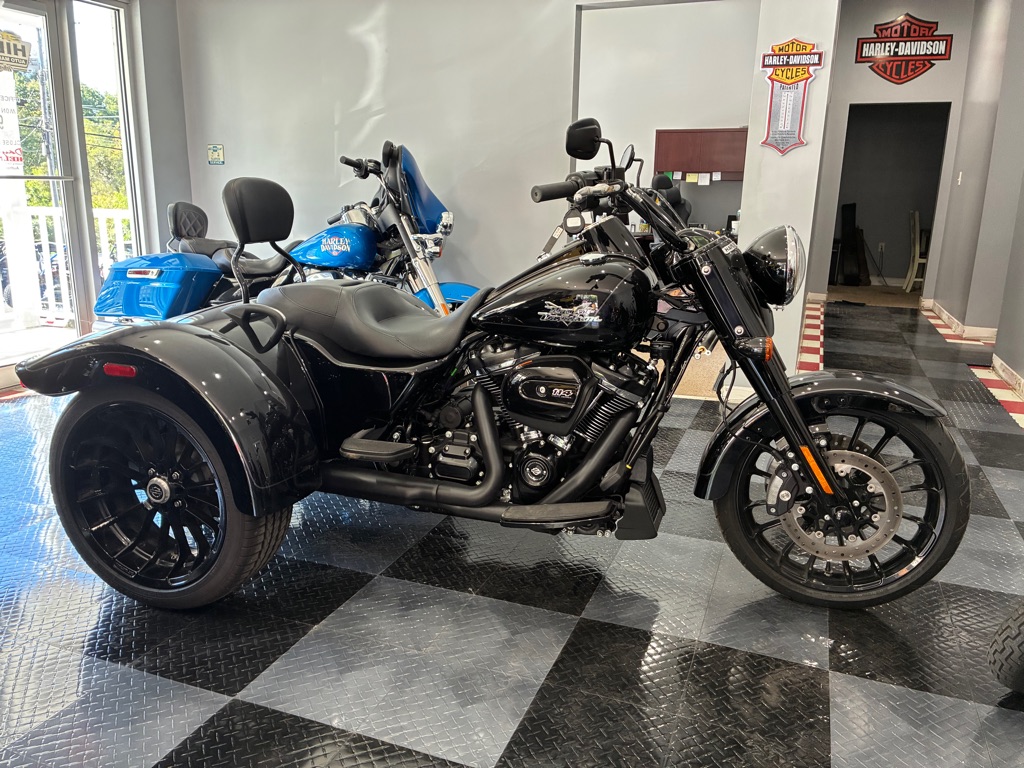 Photo 4 of this HARLEY DAVIDSON FREEWHEELER