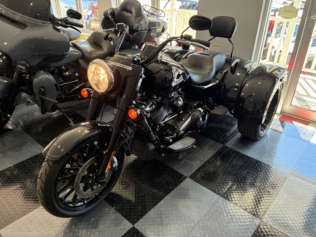 2024 HARLEY DAVIDSON FREEWHEELER