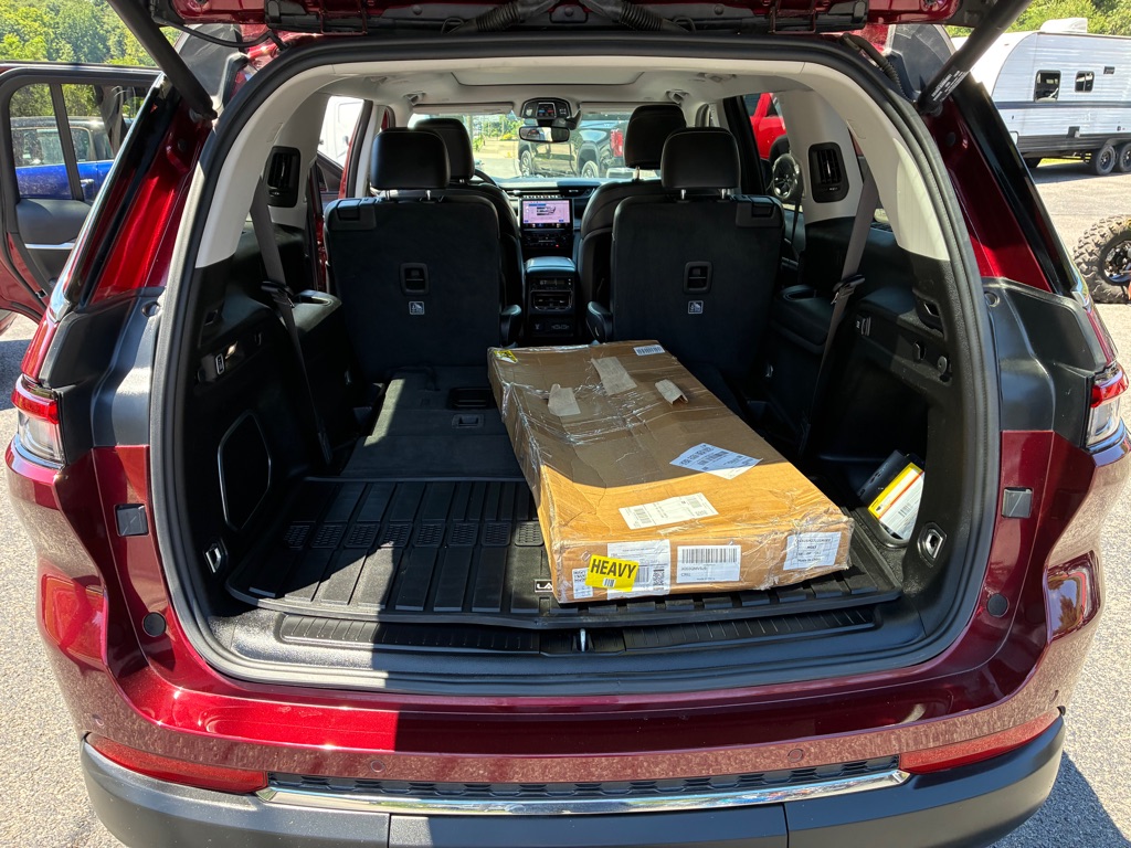 Photo 8 of this JEEP GRAND CHEROKEE