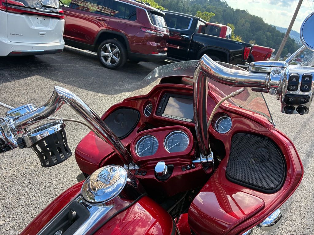 Photo 17 of this HARLEY DAVIDSON ROAD GLIDE