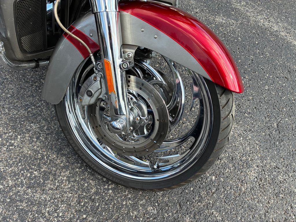 Photo 24 of this HARLEY DAVIDSON ROAD GLIDE