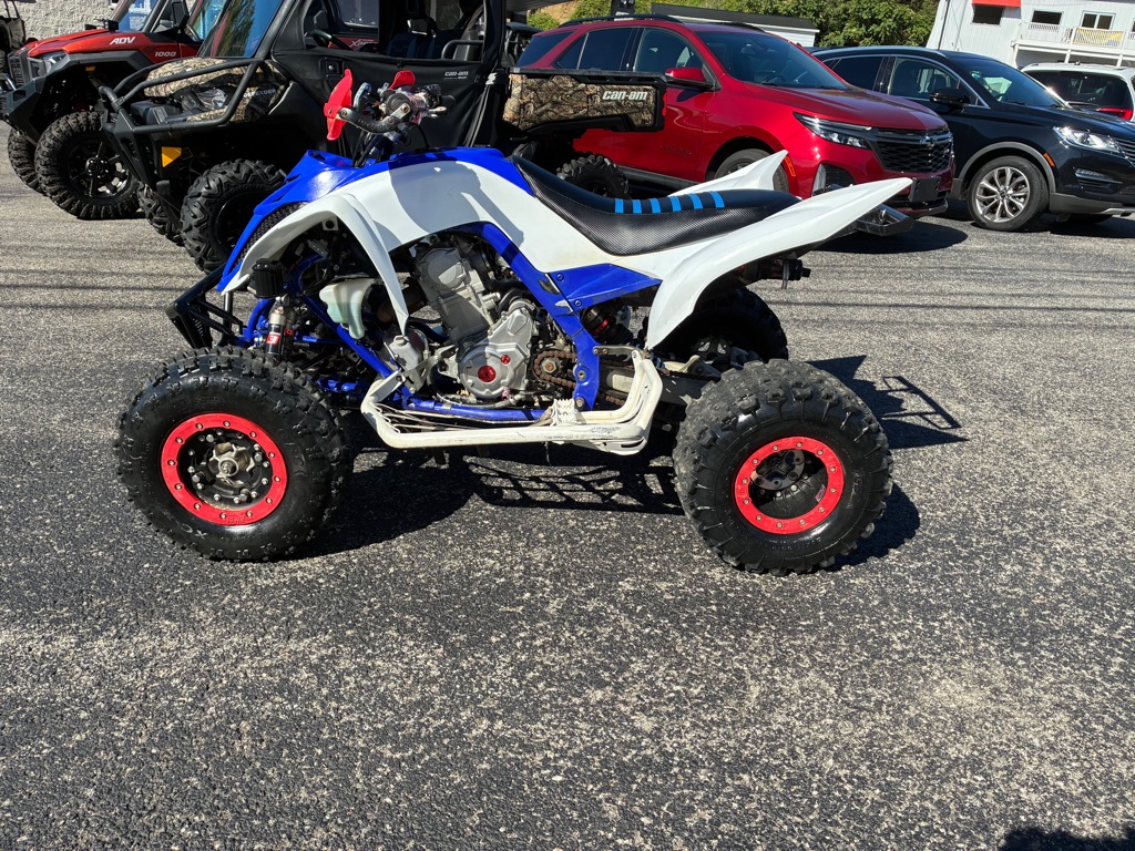 Photo 2 of this YAMAHA RAPTOR 700R