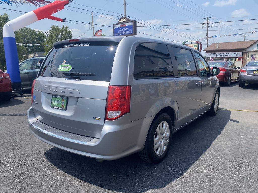 Photo 5 of this DODGE GRAND CARAVAN