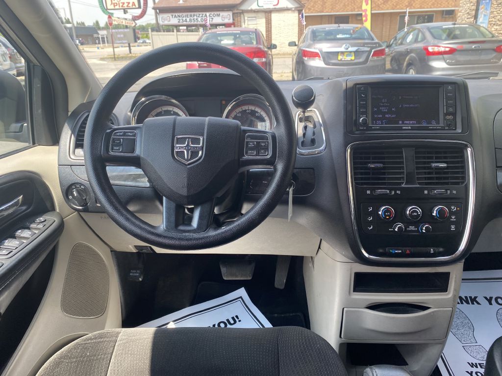 Photo 10 of this DODGE GRAND CARAVAN