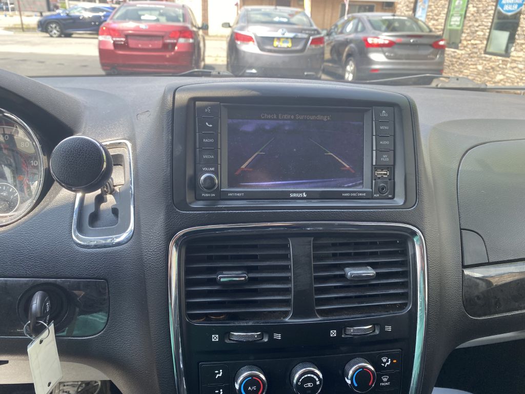 Photo 26 of this DODGE GRAND CARAVAN