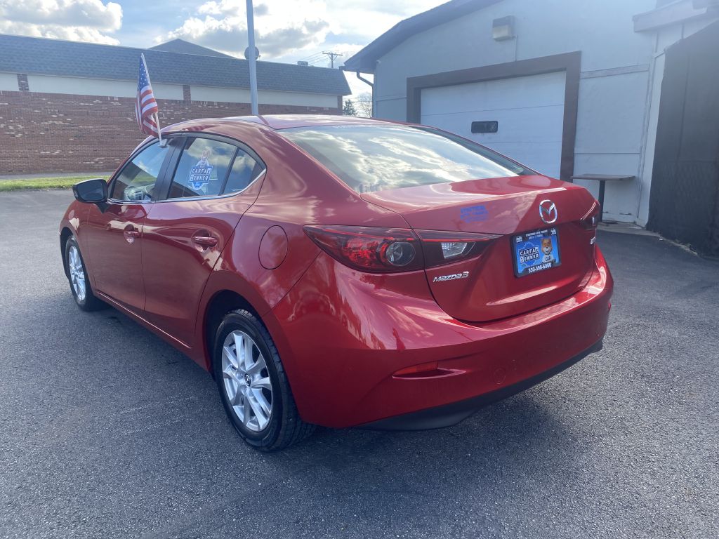 Photo 7 of this MAZDA 3