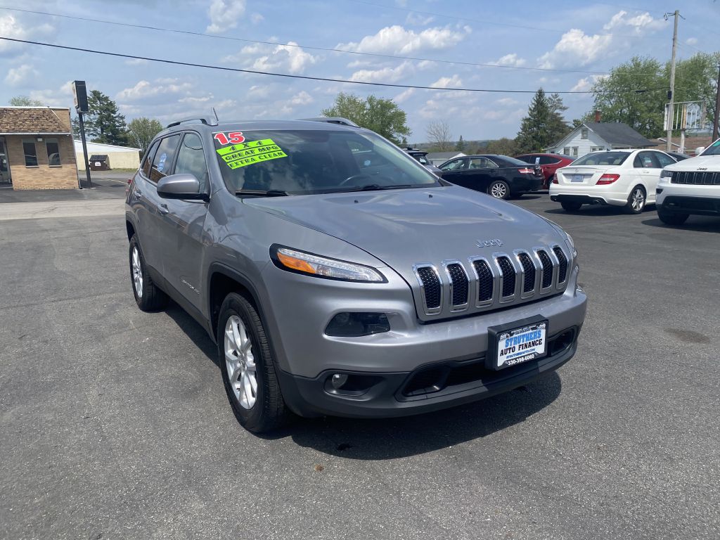 Photo 3 of this JEEP CHEROKEE