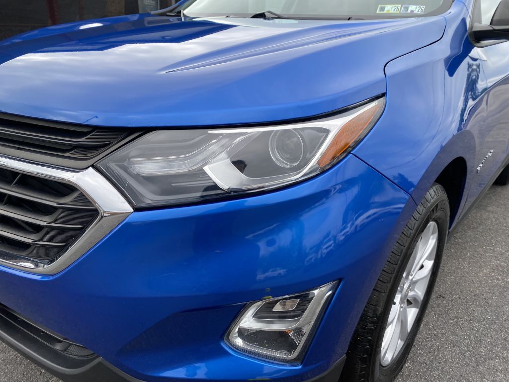 Photo 25 of this CHEVROLET EQUINOX